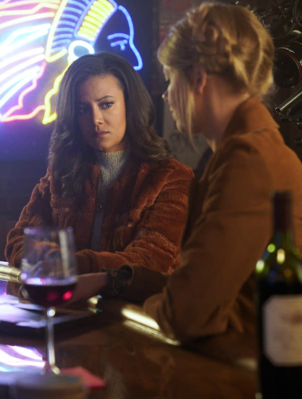 Maria and Isobel - Roswell, New Mexico Season 2 Episode 10