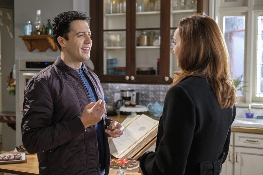 Agibail Welcomes a Friend - Good Witch Season 6 Episode 8