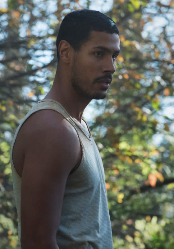 Gabriel in a tank top - The 100 Season 7 Episode 4