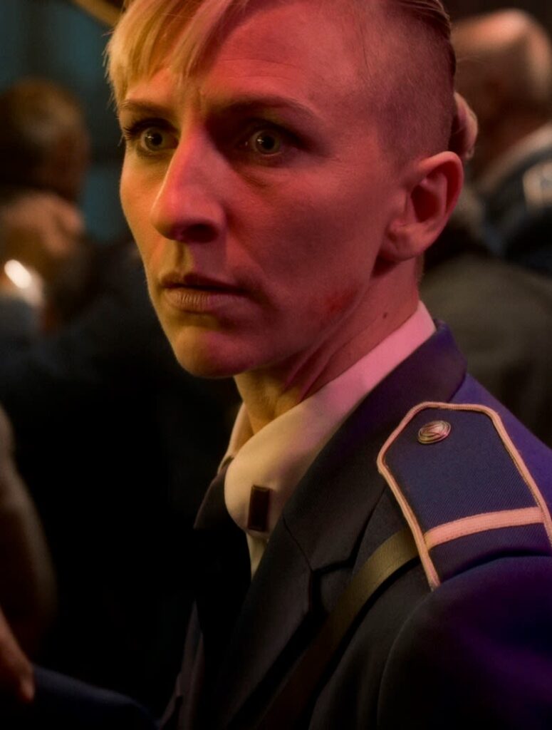 Till On the Hunt - Snowpiercer Season 1 Episode 4