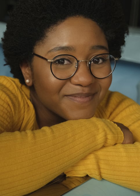 Beth smiling - Stargirl Season 1 Episode 11