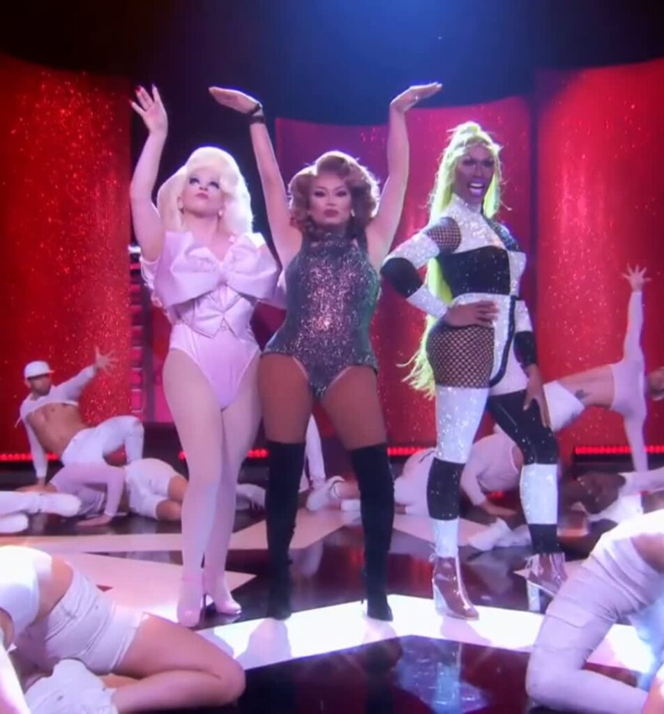 Clap Back Maxi Challenge - RuPaul's Drag Race All Stars Season 5 Episode 8