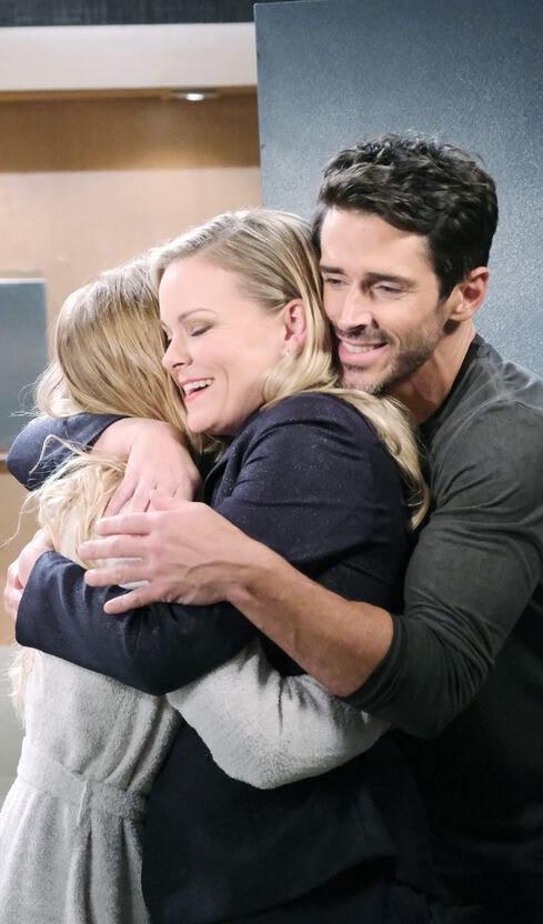 Giving Upsetting News - Days of Our Lives