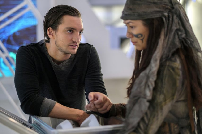 Murphy and Emori - The 100