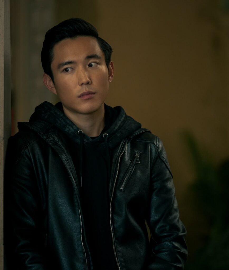 Ben Looks On - The Umbrella Academy Season 2 Episode 6