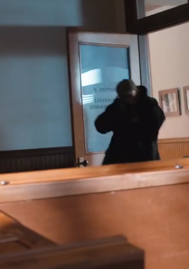Kayce's Shooter - Yellowstone Season 3 Episode 10