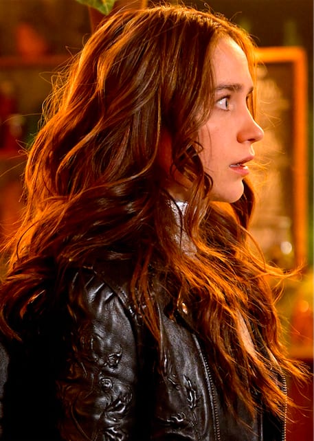 Wynonna deal - Wynonna Earp Season 4 Episode 3