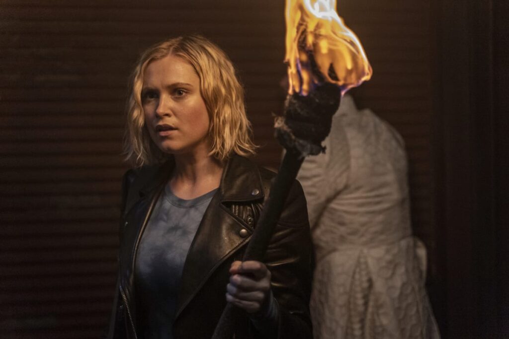Clarke Dealing With The Red Sun - The 100 Season 7 Episode 13