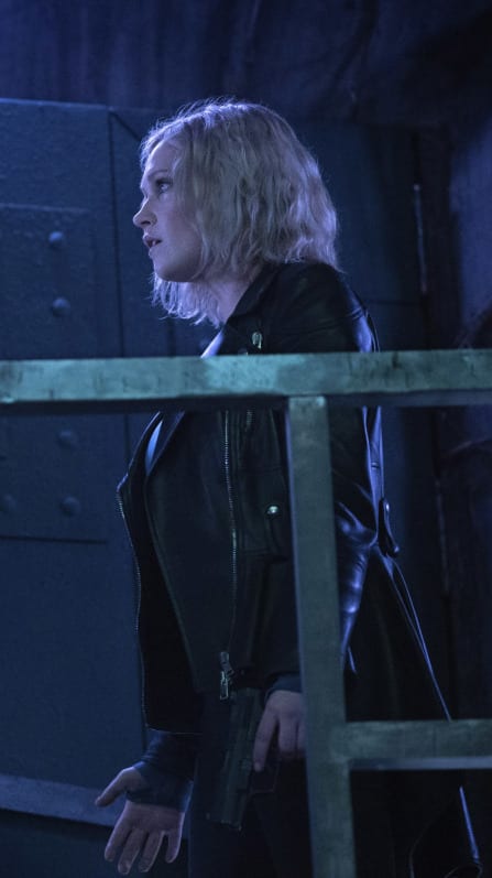 Clarke Talks to Gaia - The 100 Season 7 Episode 15