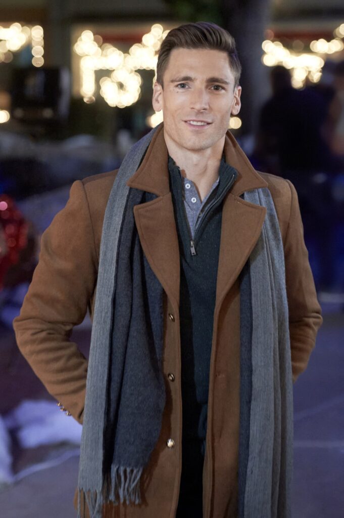 Andrew Walker Pose Christmas Tree Lane