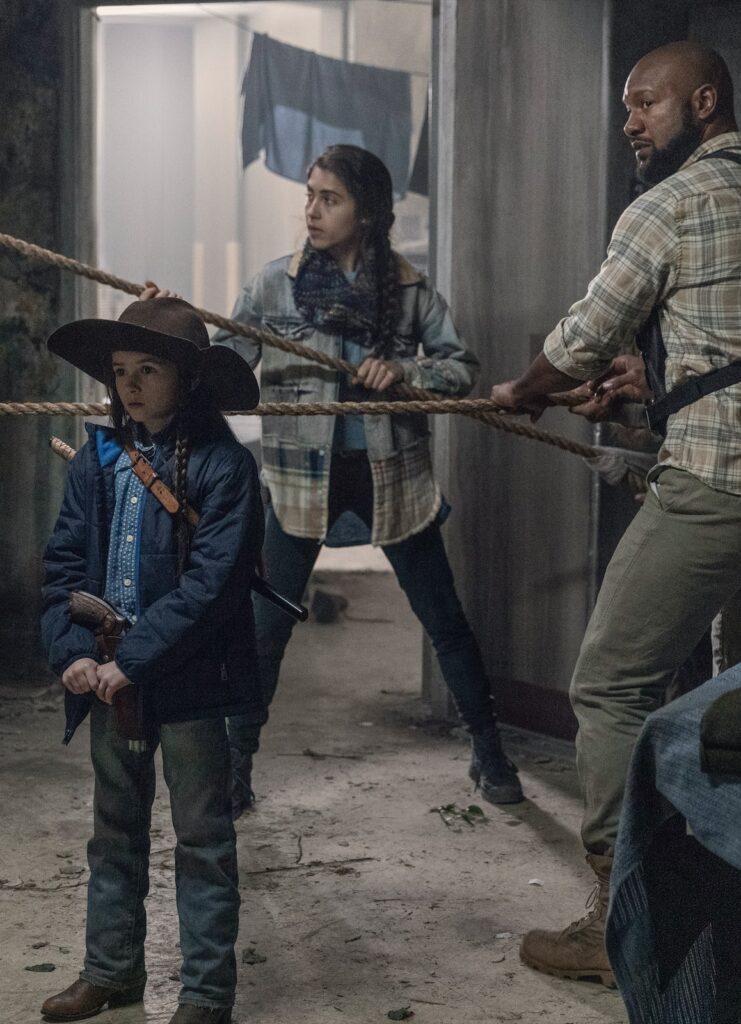 Holding the Fort - The Walking Dead Season 10 Episode 16