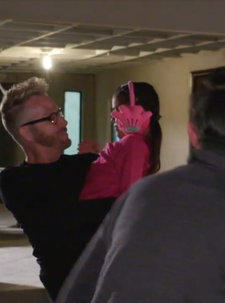 Hug Time - 90 Day Fiance: The Other Way Season 1 Episode 15