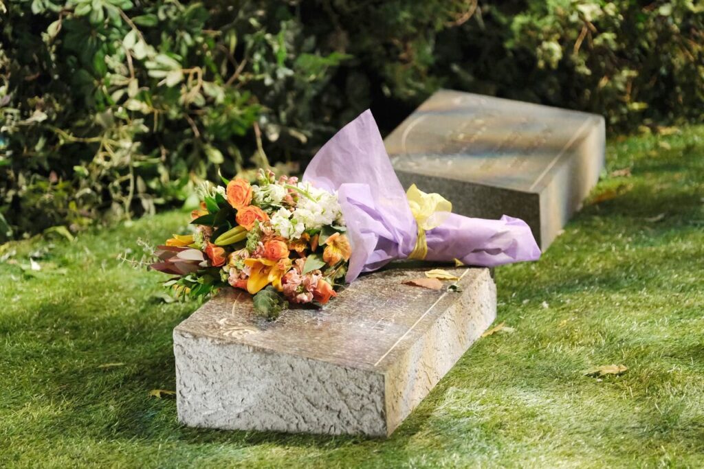Ciara's Grave - Days of Our Lives