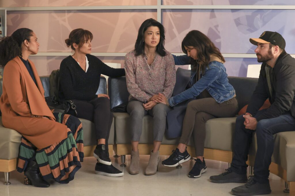 Comforting Katherine  - A Million Little Things Season 3 Episode 1
