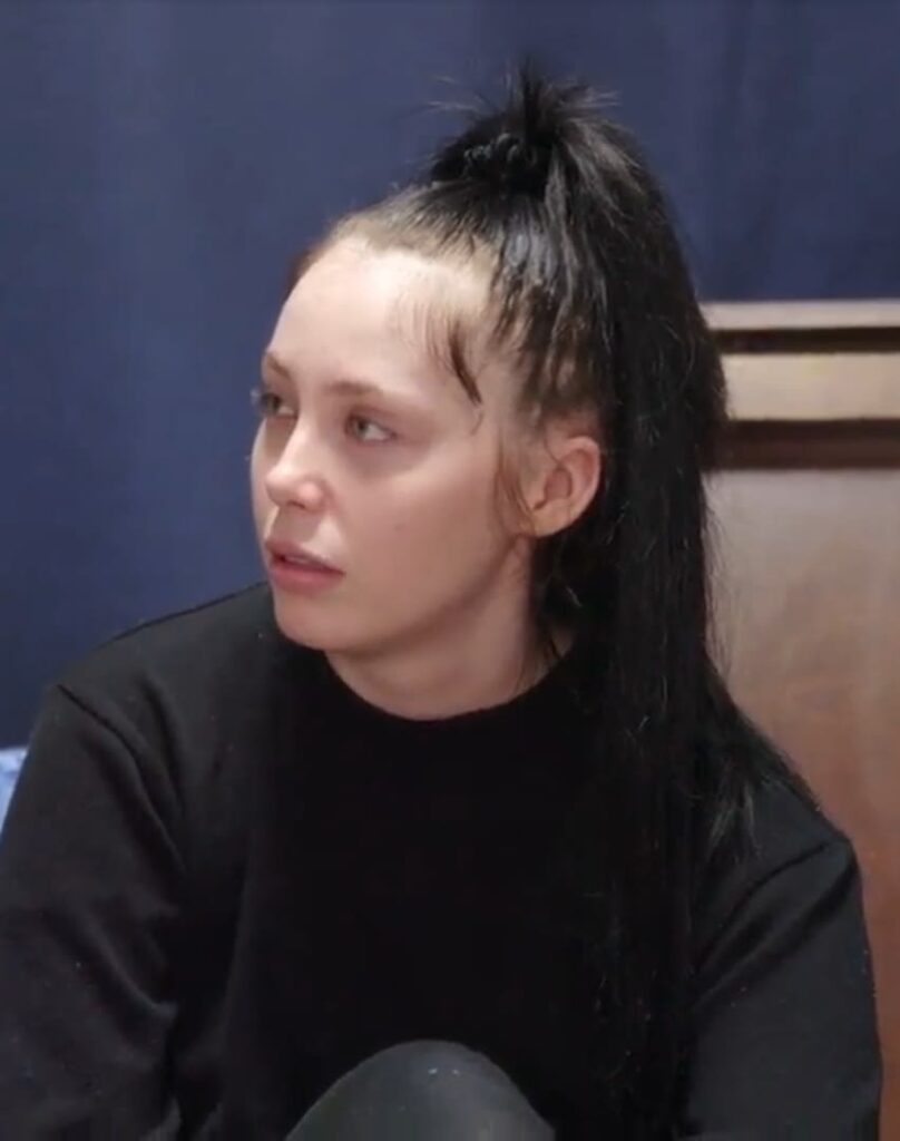 Deavan Leaves  - 90 Day Fiance: The Other Way Season 2 Episode 22