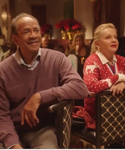 Finding Her Soldier - A Welcome Home Christmas