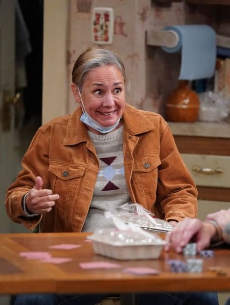 Jackie Is Struggling - The Conners Season 3 Episode 3
