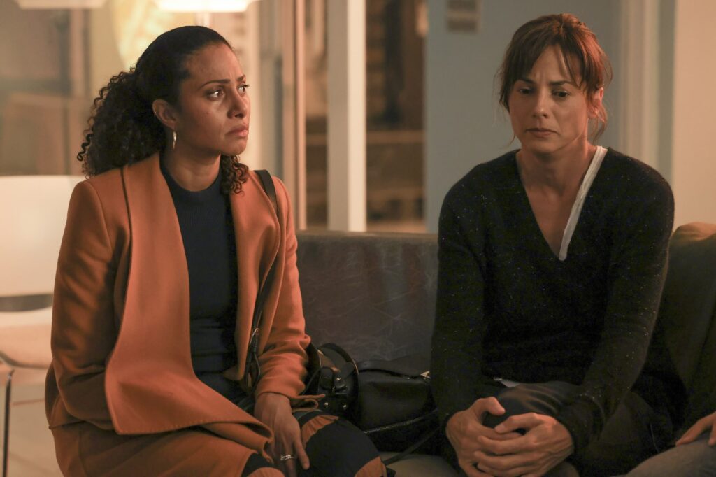 The Waiting Room - A Million Little Things Season 3 Episode 1