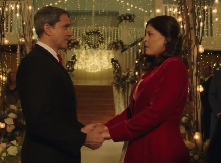 Christmas Wedding - Let's Meet Again on Christmas Eve