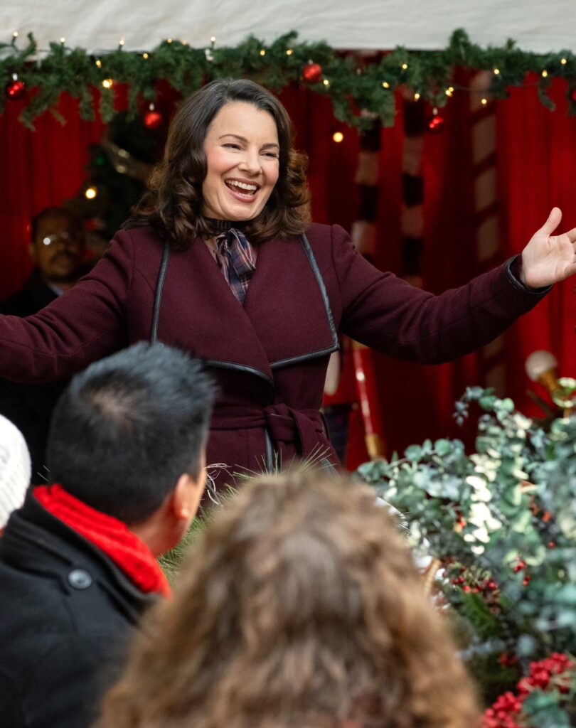 Everyone Loves Kate - The Christmas Setup