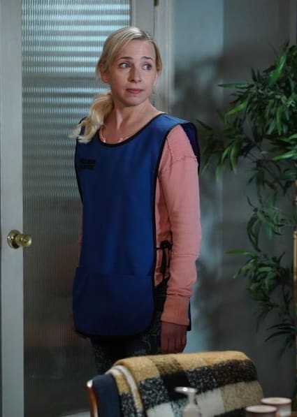 Keeping Her Job - The Conners