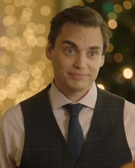 Victor the Boss - Let's Meet Again on Christmas Eve