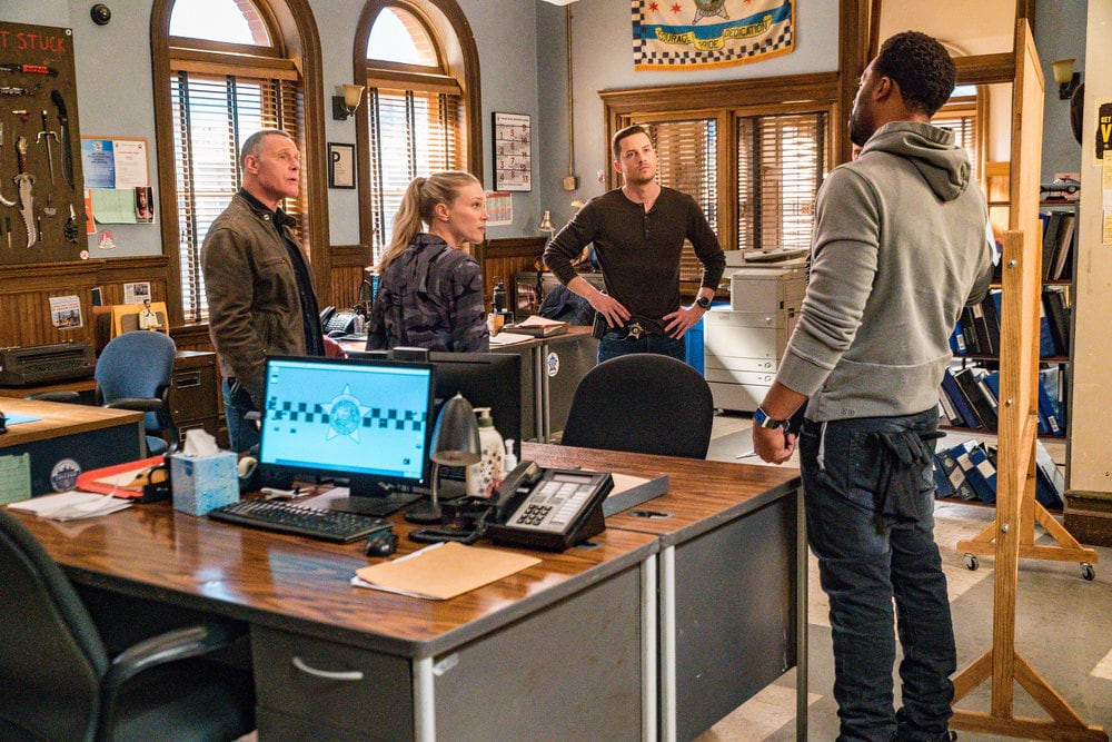 All Options on the Table  - Chicago PD Season 8 Episode 3