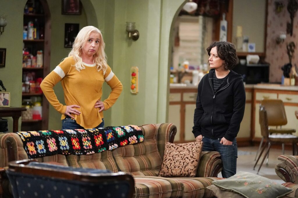 Season 3 Episode 8: Young Love, Old Lions and Middle-Aged Hyenas 4 - The Conners