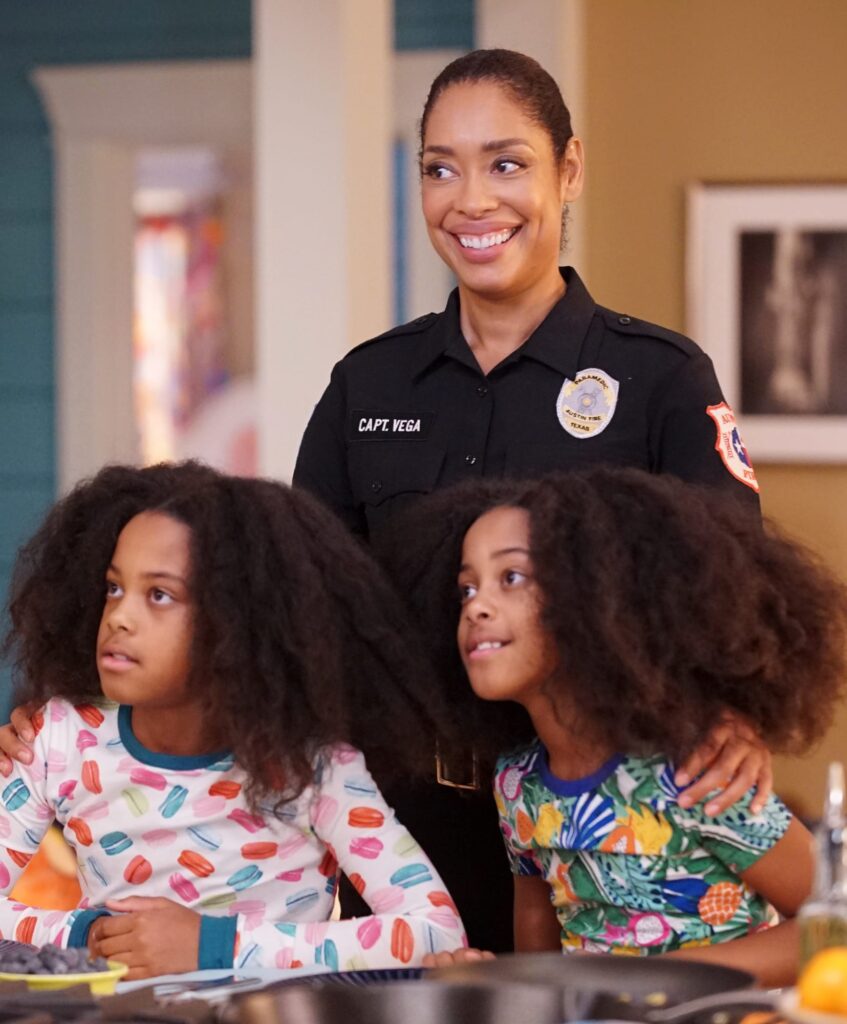 The Vega Ladies - Tall - 9-1-1: Lone Star Season 2 Episode 1