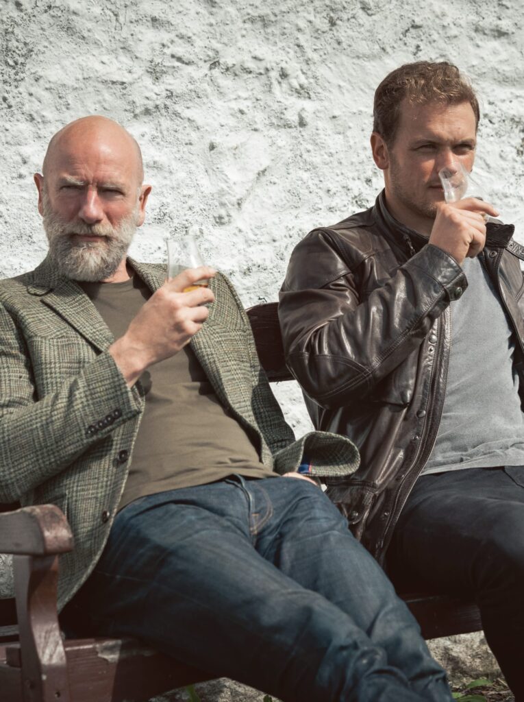 A Wee Dram Tall - Men In Kilts Season 1 Episode 1