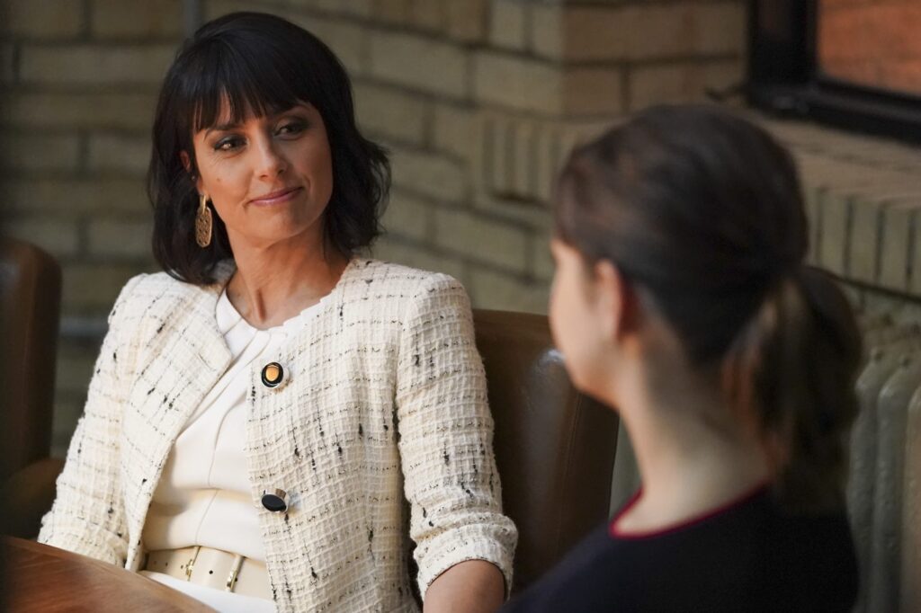 Callie's New Mentor  - Good Trouble Season 3 Episode 1