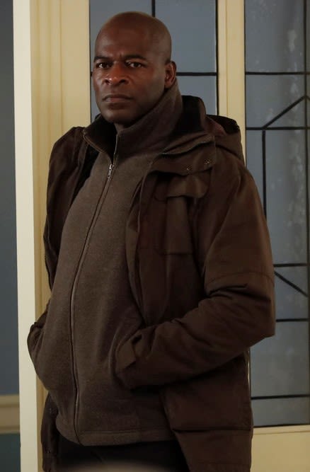 Chipping In - The Blacklist Season 8 Episode 8
