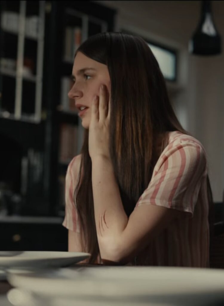 Leanne Ponders - Servant Season 2 Episode 5