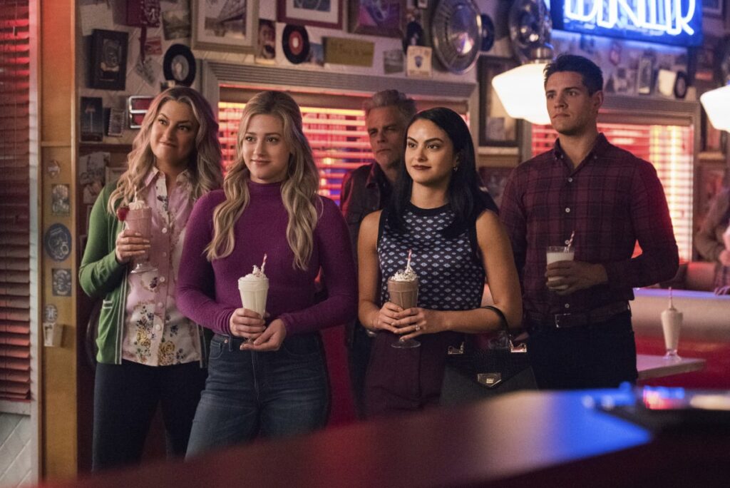 Retirement Party - Riverdale Season 5 Episode 5