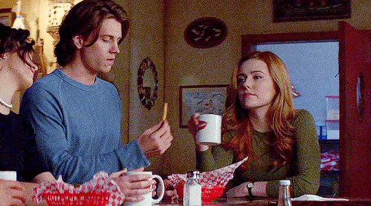 Cheers - Nancy Drew Season 2 Episode 1