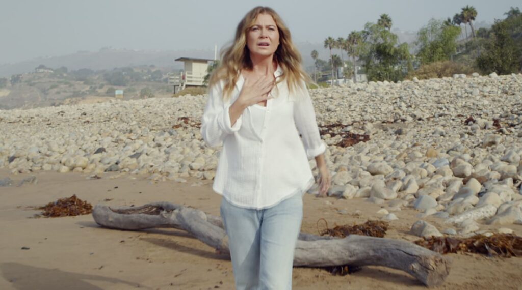 Mer at the Beach
