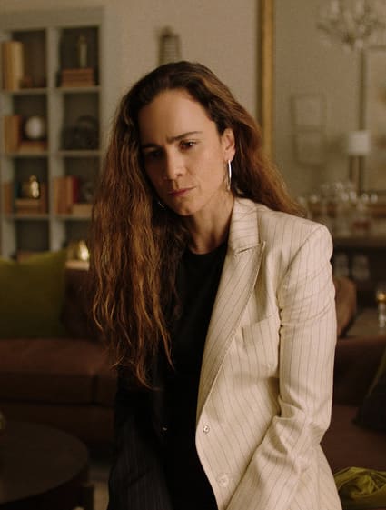 A Lot To Consider - Queen of the South Season 5 Episode 4