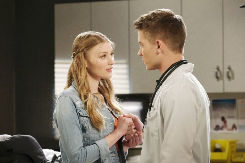 Allie and Tripp Share a Moment - Days of Our Lives