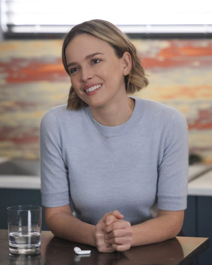 Brave New Maggie - A Million Little Things Season 3 Episode 9