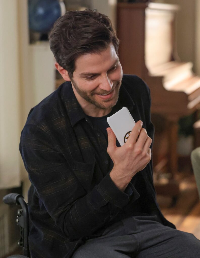 Funny Call - tall - A Million Little Things Season 3 Episode 8