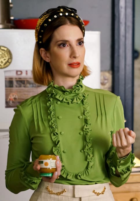 Lauren appear - Younger Season 7 Episode 6