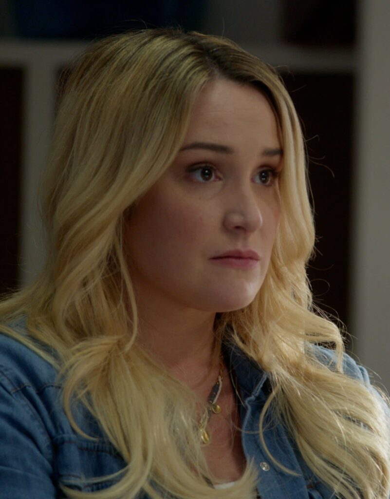 Ms. Moss - Tall - Good Trouble Season 3 Episode 10