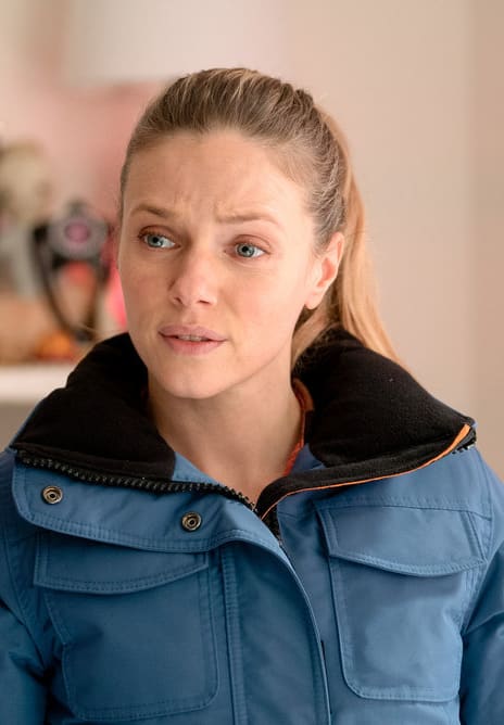 Past Trauma - Chicago PD Season 8 Episode 11