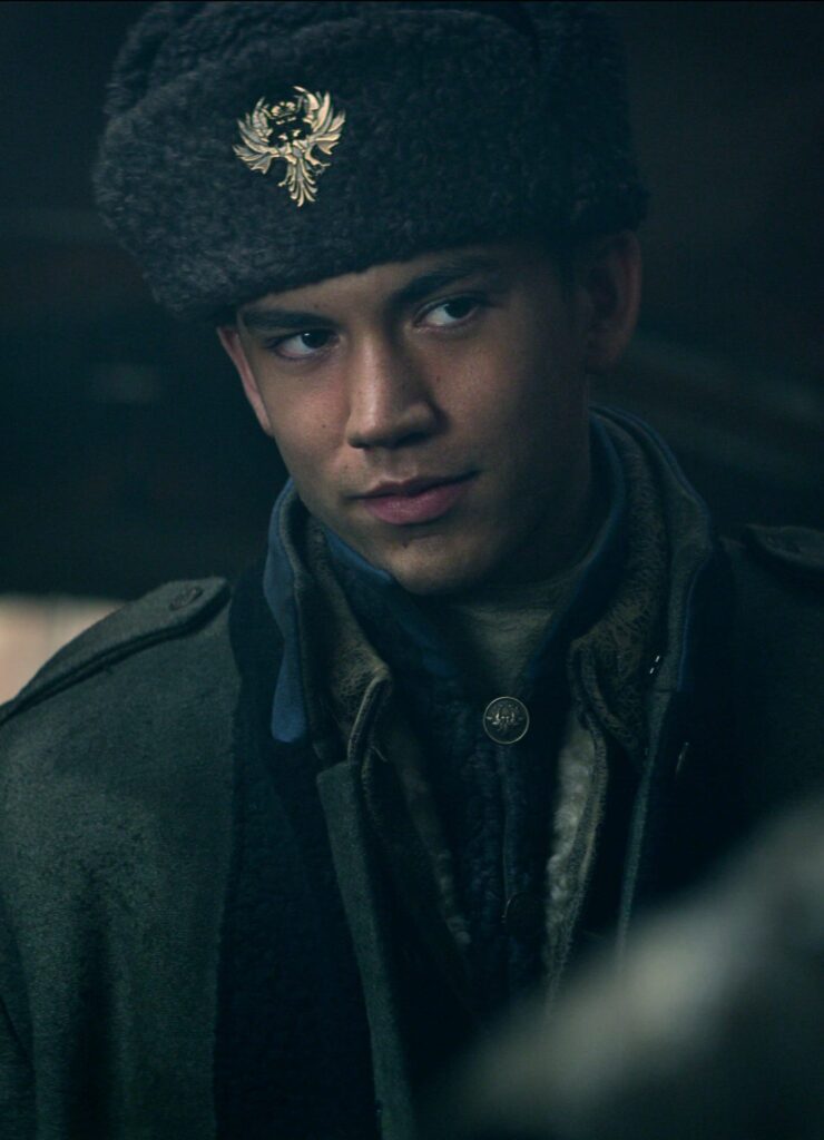 The Tracker - Shadow and Bone Season 1 Episode 4