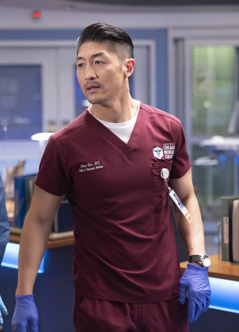 A Car Accident - Chicago Med Season 6 Episode 13