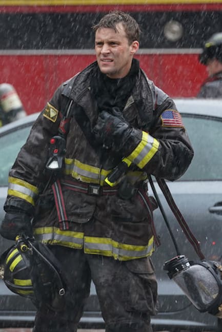 Casey help - Chicago Fire Season 9 Episode 15