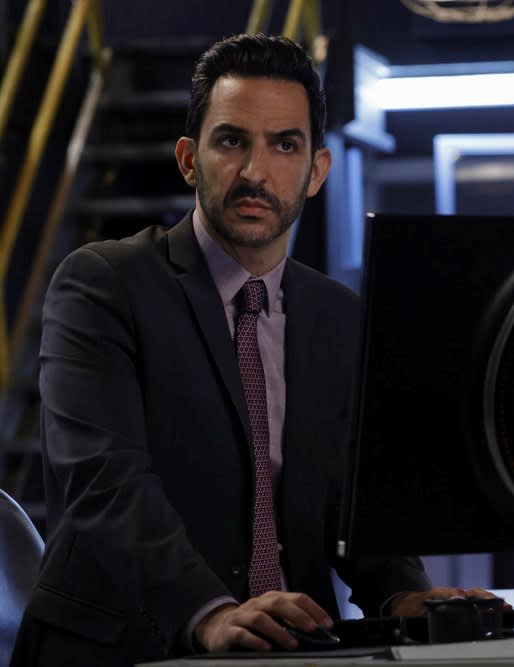 Hunting Assassin - The Blacklist Season 8 Episode 18
