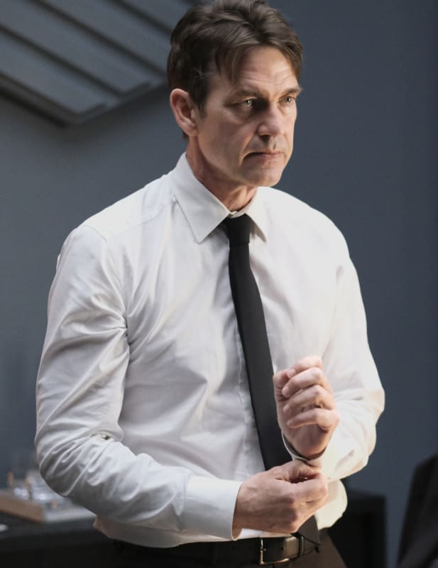 Jacob Means Business - Batwoman Season 2 Episode 12