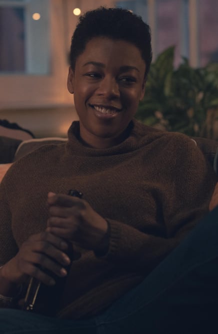 Moira beer - The Handmaid's Tale Season 4 Episode 7