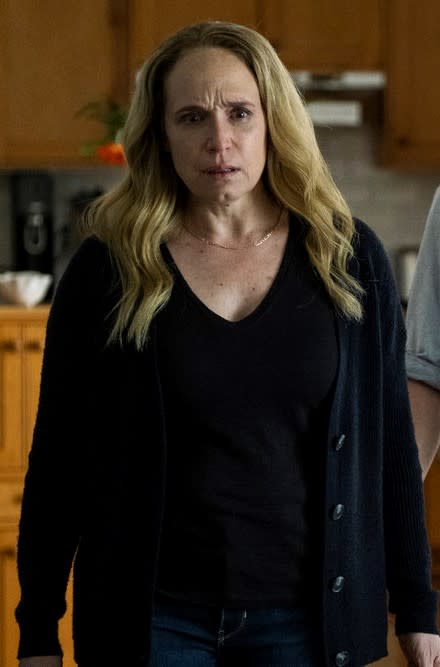 The Wife - Debris Season 1 Episode 13